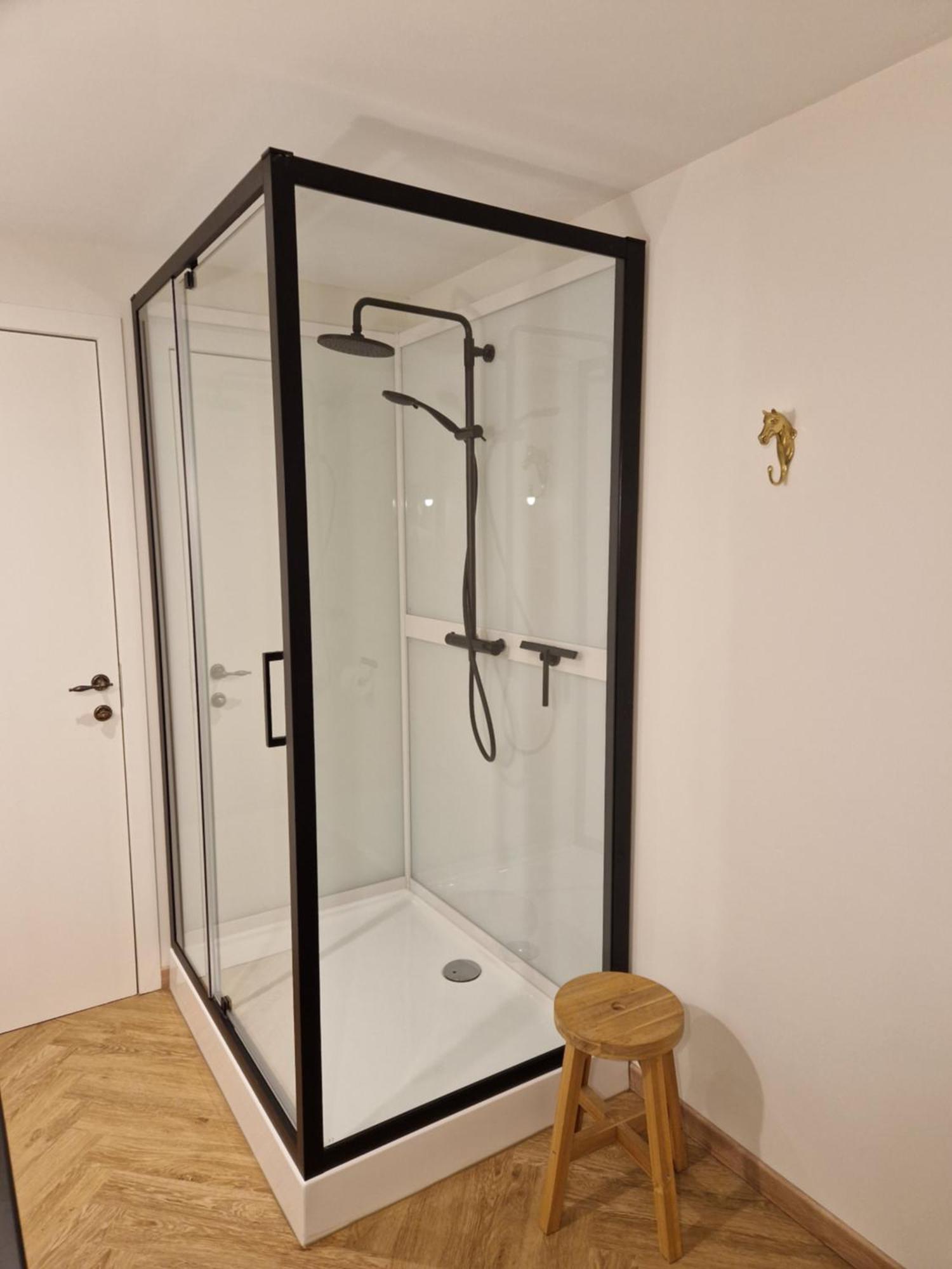 Habitat Bed & Breakfast Momignies Екстериор снимка