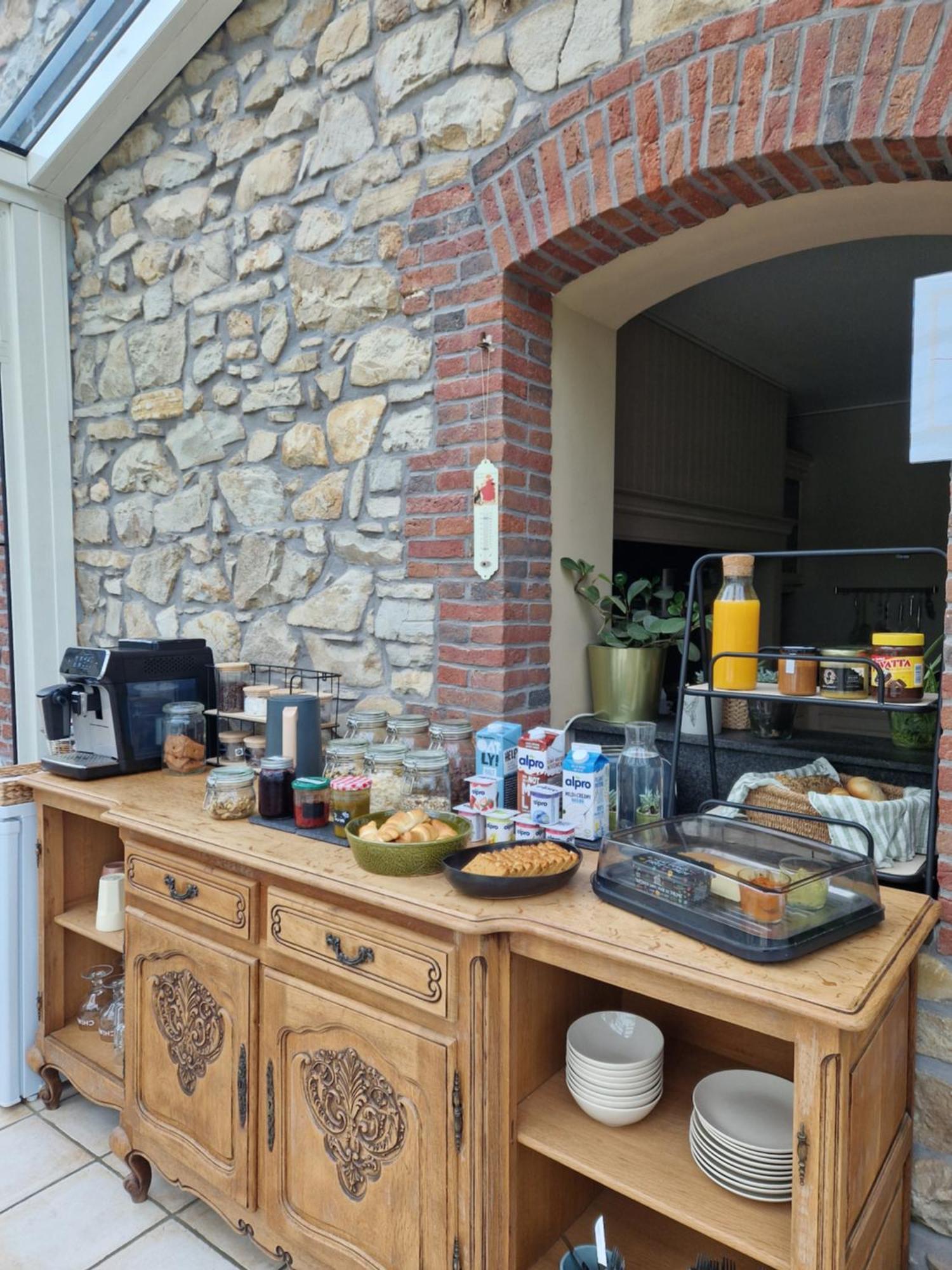 Habitat Bed & Breakfast Momignies Екстериор снимка